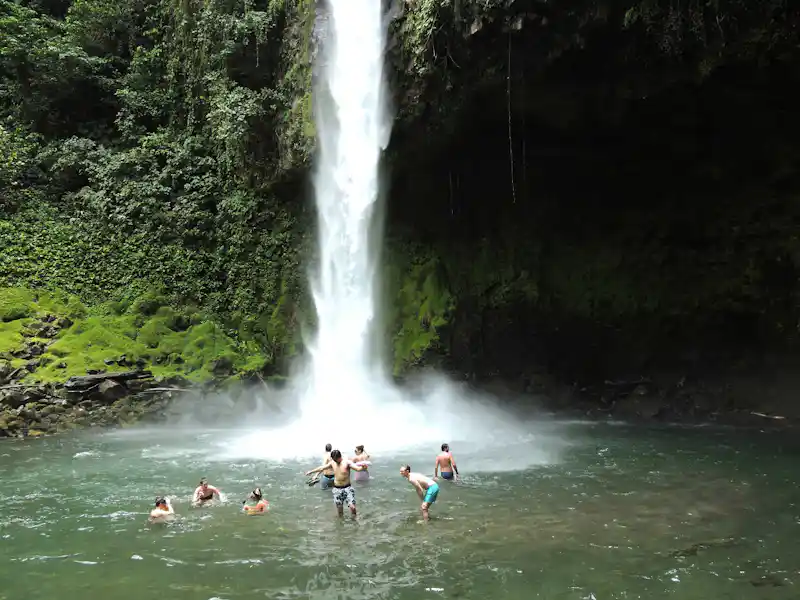 Hanging Bridges & La Fortuna Waterfall - Top Highlight Tour in Arenal Costa Rica