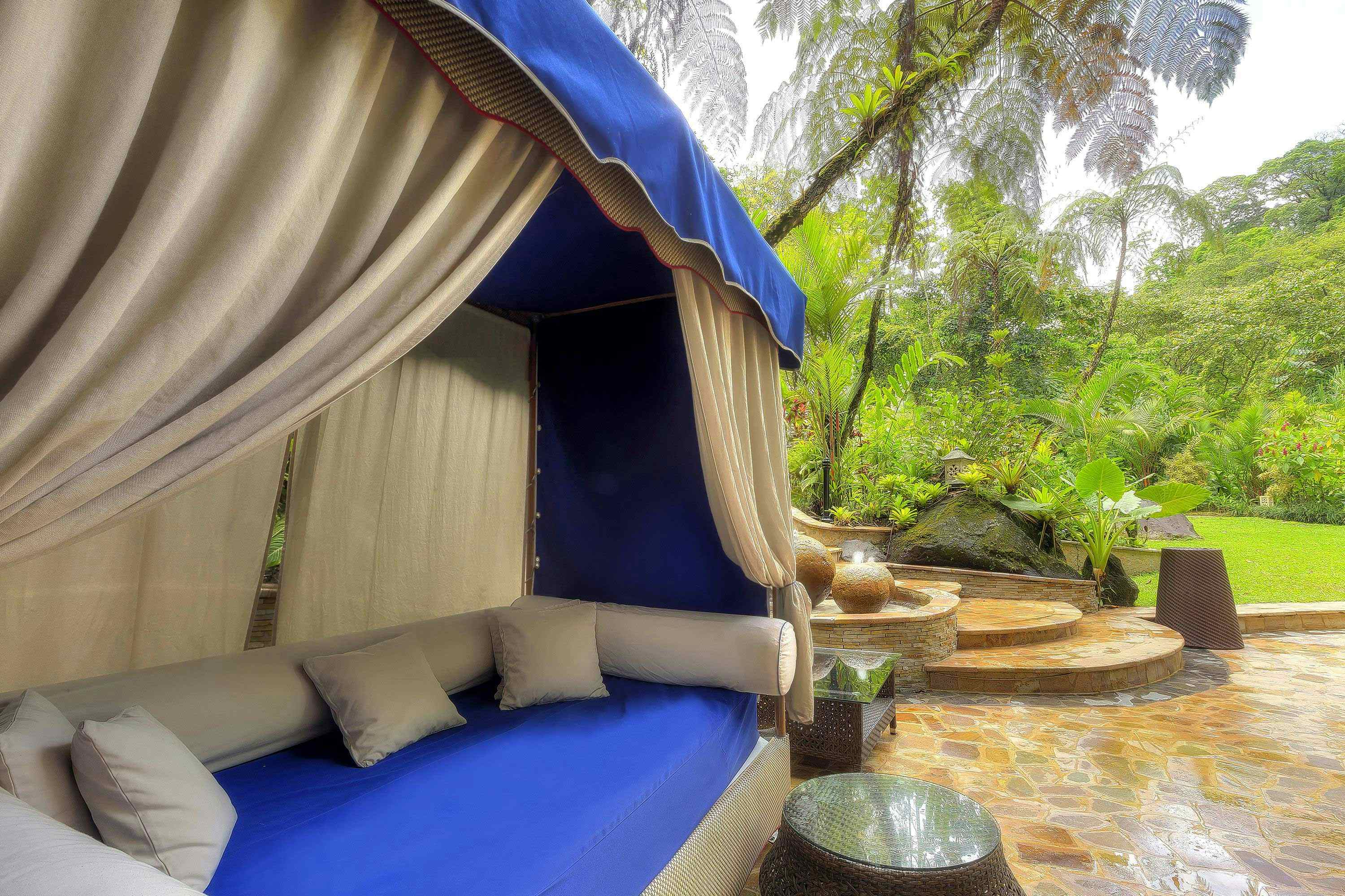 Tabacon Hot Springs Photo 4